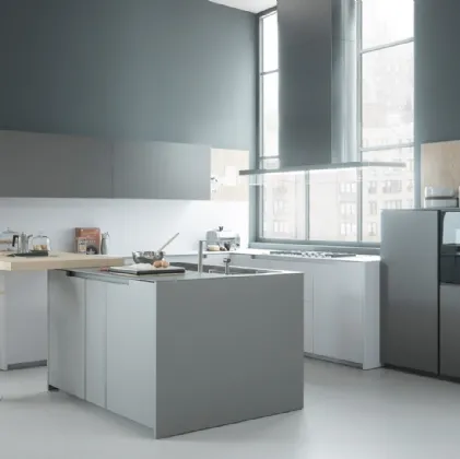 Cucina Design con penisola Fifty 04 in laccato opaco di Zampieri Cucine