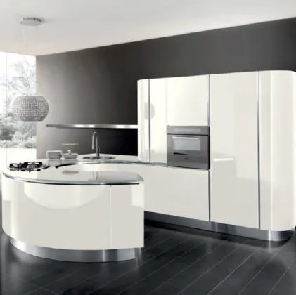 Cucina Design con penisola a semicerchio Volare in laccato lucido Bianco puro e top in vetro Bianco di Aran