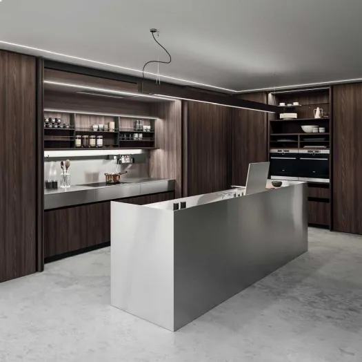 Cucina Design Volare con isola centrale dalle forme curvilinee in Legno di Aran