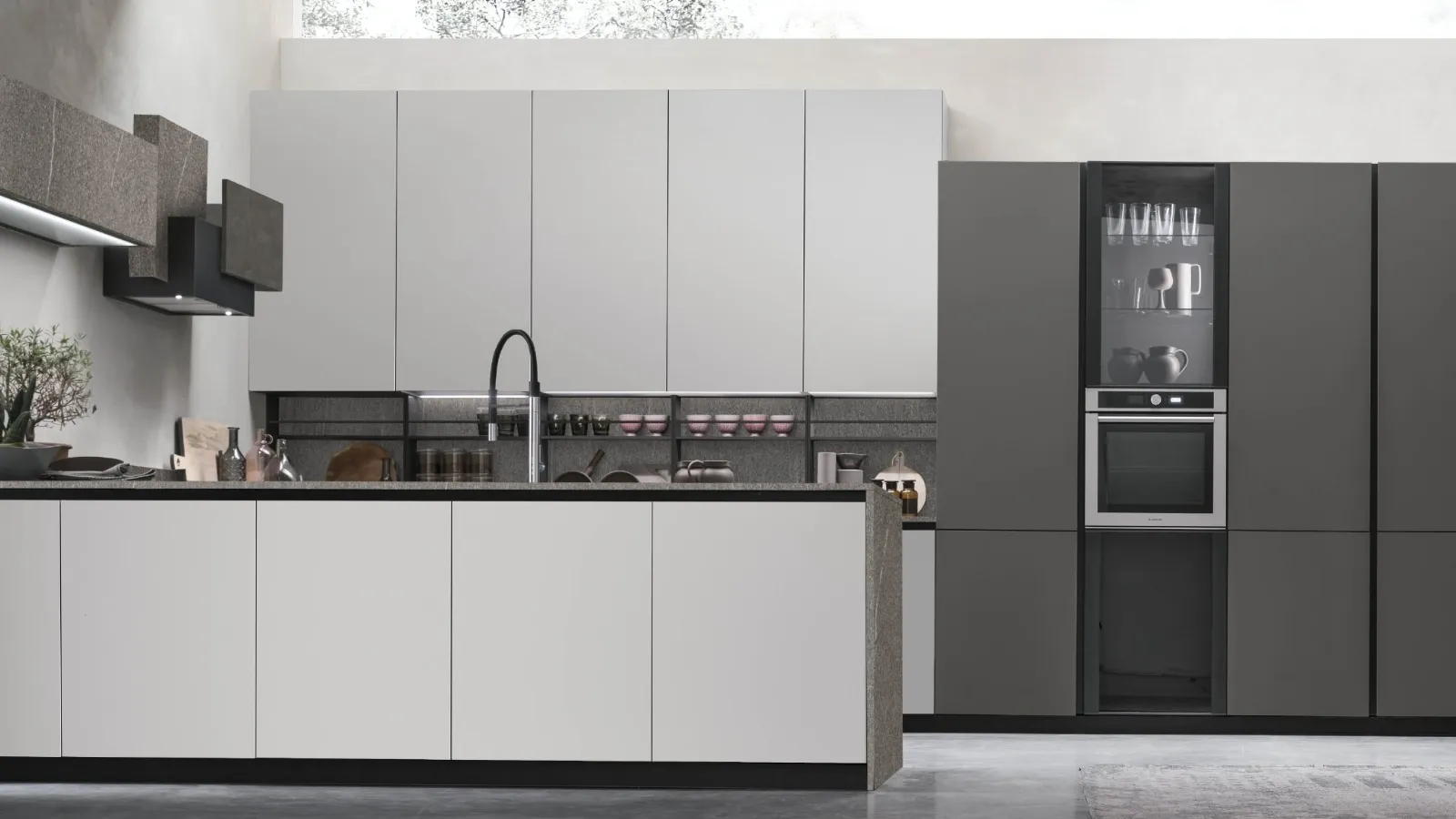 Cucina Moderna con penisola Metropolis v12 in Pet Nebbia opaco e Pet Canna di Fucile opaco di Stosa